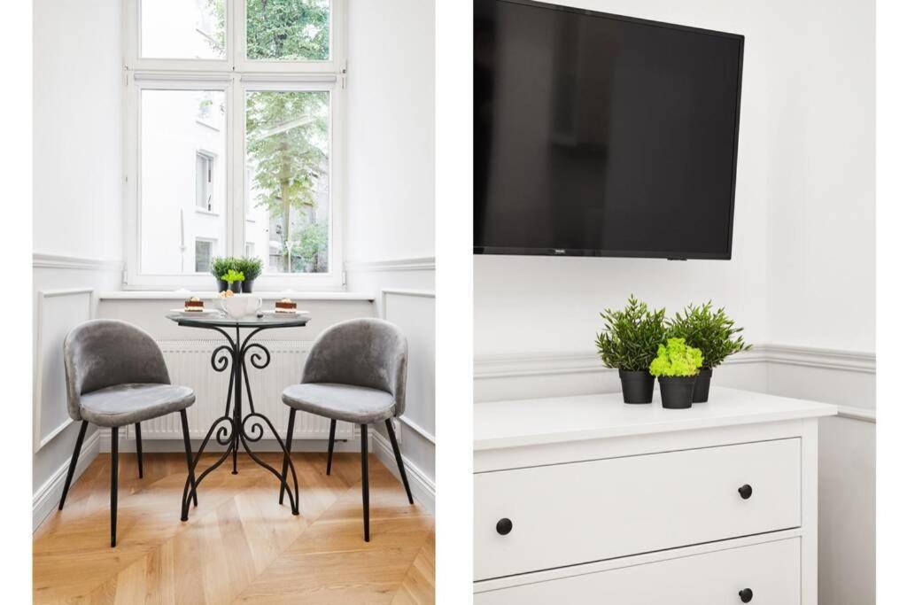 Househost Apartment I: Studencka Street Красков Екстериор снимка